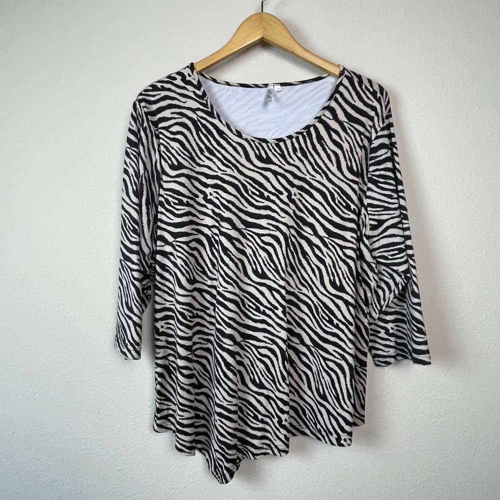 Lulu B 1X Zebra Print 3/4 Sleeve Tunic‎ Top Women's Everyday Casual Boho Stretch